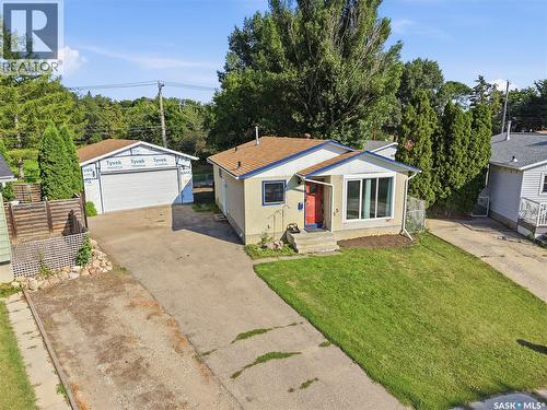 55 Trident Crescent, Saskatoon, SK - Outdoor