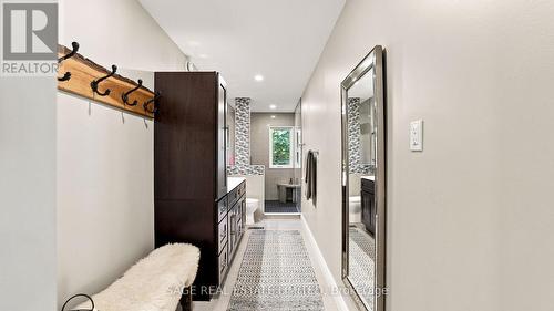 7632 County 9 Road, Clearview, ON - Indoor Photo Showing Other Room