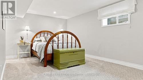 7632 County 9 Road, Clearview, ON - Indoor Photo Showing Other Room