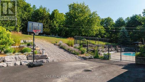 7632 County 9 Road, Clearview, ON - Outdoor