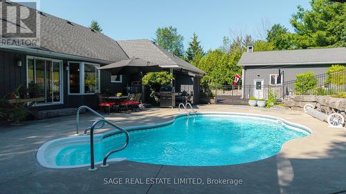 7632 County 9 Road, Clearview, ON - Outdoor With In Ground Pool With Deck Patio Veranda With Backyard
