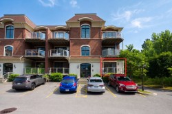 104-1245 Boul. du Curé-Labelle Blainville, QC J7C 2N6