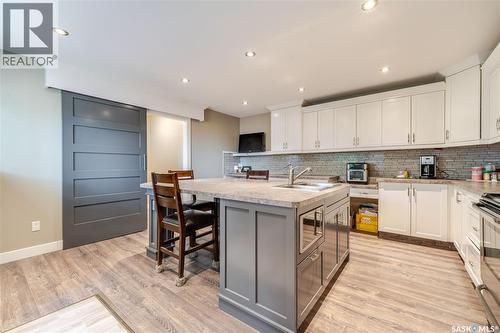 414 Main Street S, Moose Jaw, SK - Indoor Photo Showing Kitchen With Upgraded Kitchen