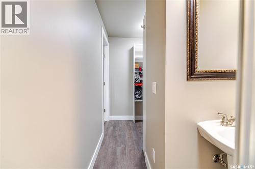 414 Main Street S, Moose Jaw, SK - Indoor Photo Showing Other Room