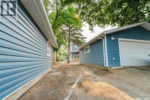 414 Main Street S, Moose Jaw, SK - Outdoor