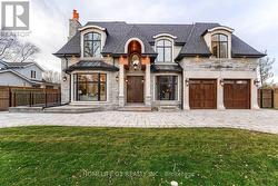 2115 REBECCA STREET Oakville, ON L6L 2A4