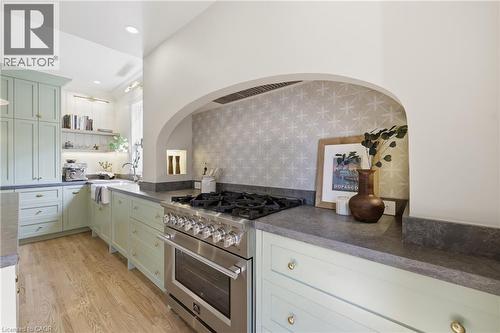 70 Gage Avenue S, Hamilton, ON - Indoor Photo Showing Kitchen With Upgraded Kitchen