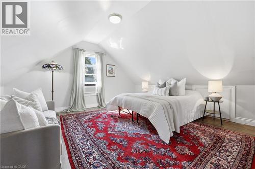 70 Gage Avenue S, Hamilton, ON - Indoor Photo Showing Bedroom