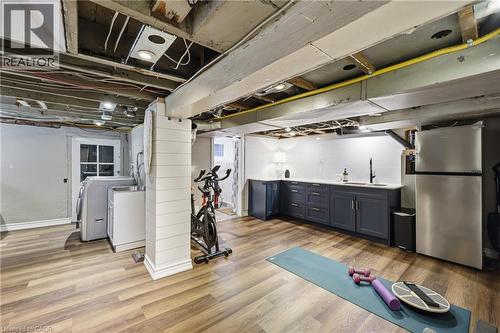 70 Gage Avenue S, Hamilton, ON - Indoor Photo Showing Other Room