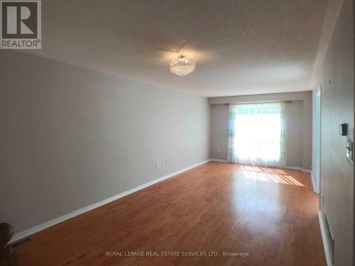 5252 Bushelgrove Circle, Mississauga, ON - Indoor Photo Showing Other Room