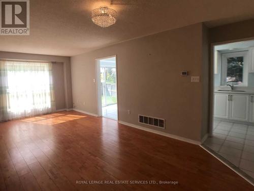 5252 Bushelgrove Circle, Mississauga, ON - Indoor Photo Showing Other Room