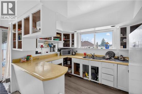 312 East 12Th Street, Hamilton, ON - Indoor