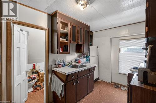 312 East 12Th Street, Hamilton, ON - Indoor Photo Showing Other Room