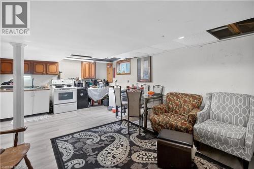 312 East 12Th Street, Hamilton, ON - Indoor