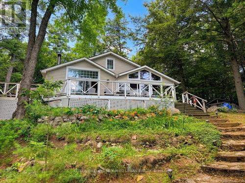 1118 PINE LAKE SHORES  Bracebridge, ON P1L 1X3