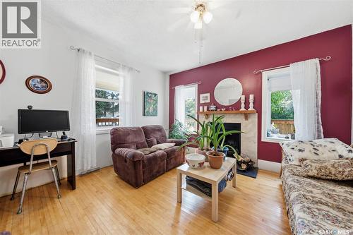 513 1St Street E, Hepburn, SK - Indoor Photo Showing Living Room With Fireplace