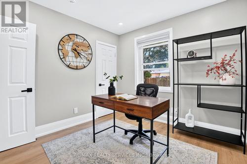 18 Spencely Court, Toronto, ON - Indoor Photo Showing Office