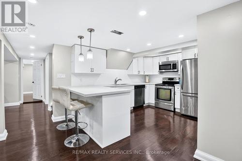 18 Spencely Court, Toronto, ON - Indoor Photo Showing Kitchen With Stainless Steel Kitchen With Upgraded Kitchen