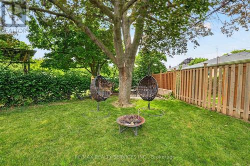 18 Spencely Court, Toronto, ON - Outdoor