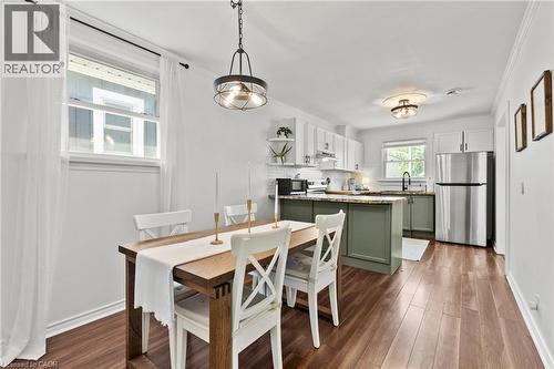 38 Alexandra Boulevard, St. Catharines, ON - Indoor Photo Showing Dining Room