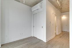 Salon - 