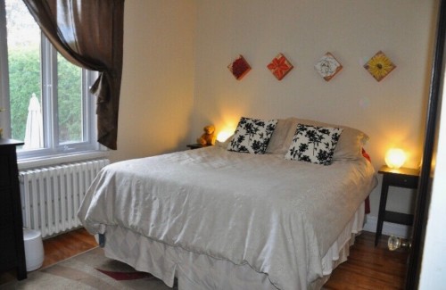 Bedroom - 12235 Ch. De Somerset, Montréal (Ahuntsic-Cartierville), QC - Indoor Photo Showing Bedroom