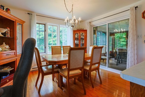 Salle à manger - 770 Ch. Juneau, Shawinigan, QC - Indoor Photo Showing Dining Room