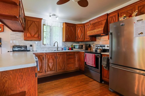 Cuisine - 770 Ch. Juneau, Shawinigan, QC - Indoor Photo Showing Kitchen