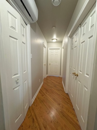 Corridor - 241 Rue De Cherbourg, Candiac, QC - Indoor Photo Showing Other Room