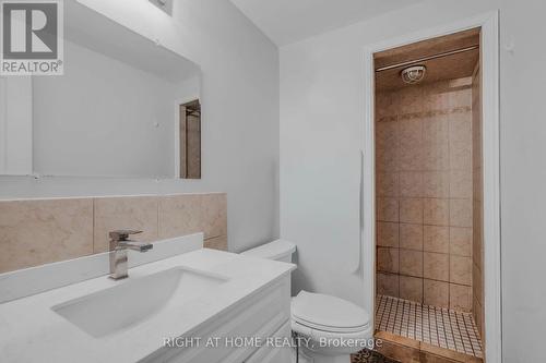 86 Whitehouse Crescent, Brampton, ON - Indoor Photo Showing Bathroom