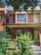 449 PACIFIC AVENUE Toronto, ON M6P 2R3