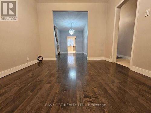 449 Pacific Avenue, Toronto, ON - Indoor Photo Showing Other Room