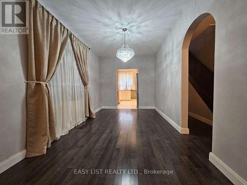 449 Pacific Avenue, Toronto, ON - Indoor Photo Showing Other Room