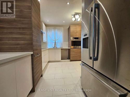 449 Pacific Avenue, Toronto, ON - Indoor Photo Showing Other Room