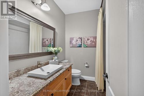 2050 15 Side Road Side Road, Milton, ON - Indoor Photo Showing Bathroom