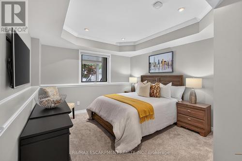 2050 15 Side Road Side Road, Milton, ON - Indoor Photo Showing Bedroom
