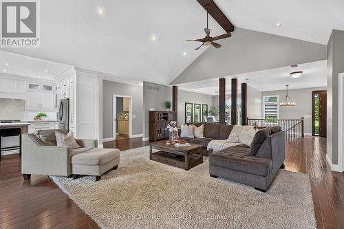 2050 15 Side Road Side Road, Milton, ON - Indoor Photo Showing Living Room