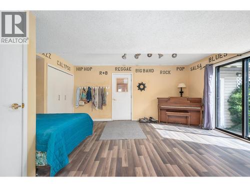7807 Corona Court, Coldstream, BC - Indoor