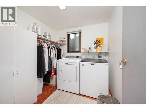 7807 Corona Court, Coldstream, BC - Indoor Photo Showing Laundry Room