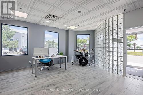 18 - 2355 Derry Road E, Mississauga, ON 