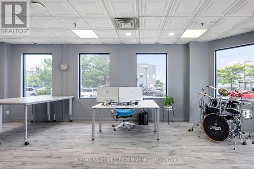 18 - 2355 Derry Road E, Mississauga, ON 