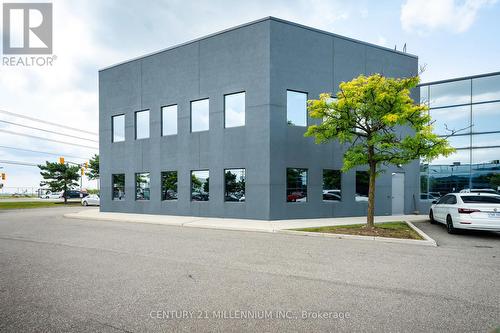 18 - 2355 Derry Road E, Mississauga, ON 