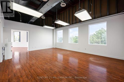 18 - 2355 Derry Road E, Mississauga, ON 