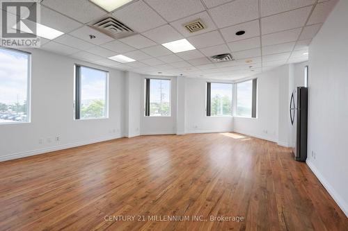 18 - 2355 Derry Road E, Mississauga, ON 