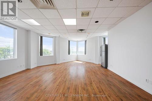 18 - 2355 Derry Road E, Mississauga, ON 
