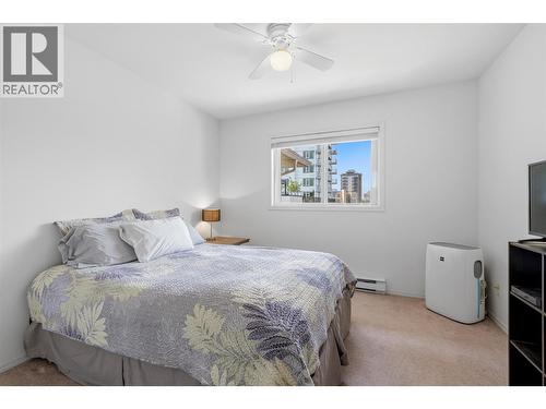 1318 Richter Street Unit# 303, Kelowna, BC - Indoor Photo Showing Bedroom