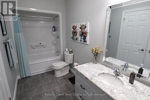 179 Lake Breeze Drive, Ashfield-Colborne-Wawanosh (Colborne), ON - Indoor Photo Showing Bathroom