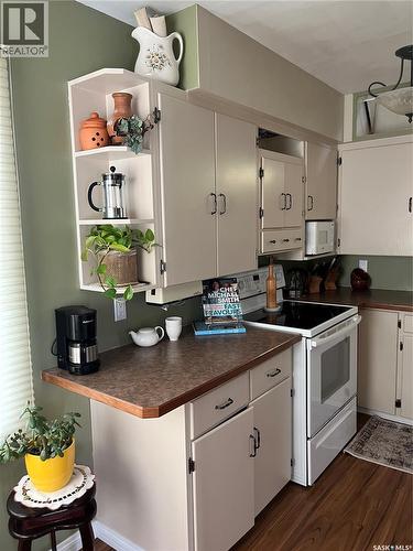 912 107Th Avenue, Tisdale, SK - Indoor Photo Showing Kitchen