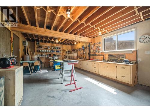 Work Shop - 4119 15 Avenue, Vernon, BC - Indoor Photo Showing Basement