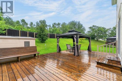 105 Rowallen Place, Ottawa, ON - Outdoor With Deck Patio Veranda